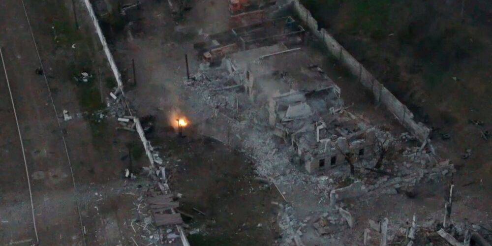 Появилось новое видео бомбардировки Азовстали российскими оккупантами