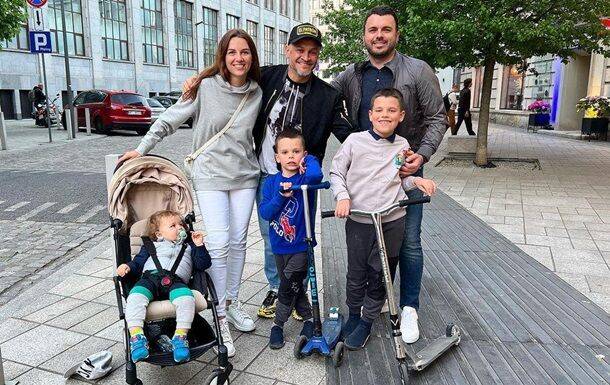 Украинский телеведущий выехал из Украины