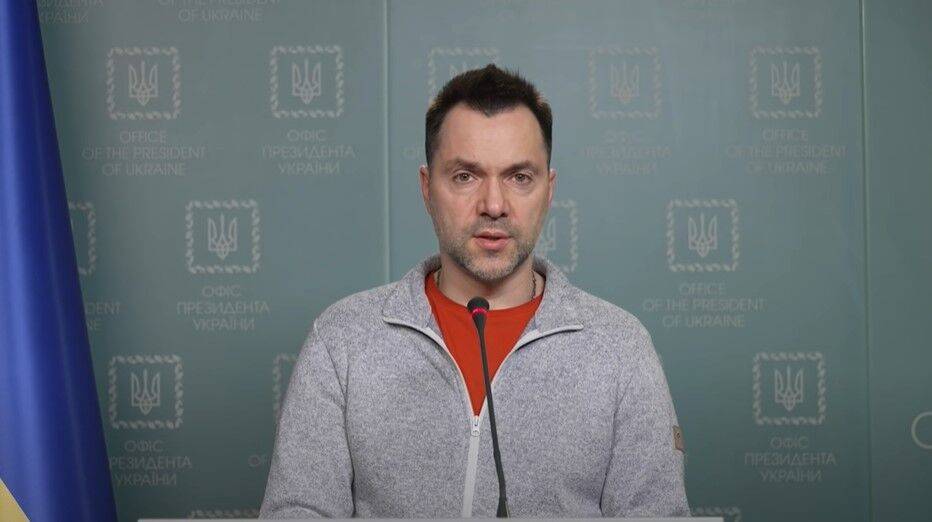 Украинские силы накрыли пункт управления высокого уровня в Херсонской области – Арестович