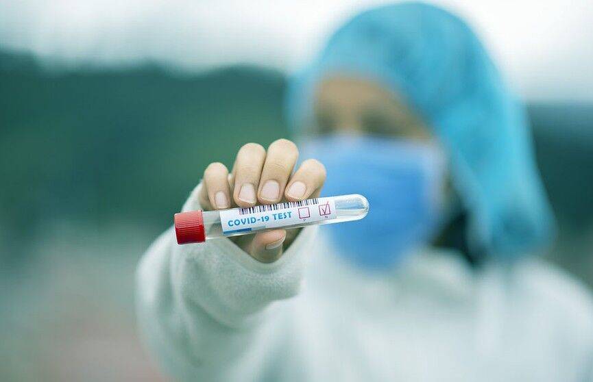 За сутки в КНДР зарегистрировали более 296 тыс. новых пациентов с симптомами «незнакомой лихорадки»
