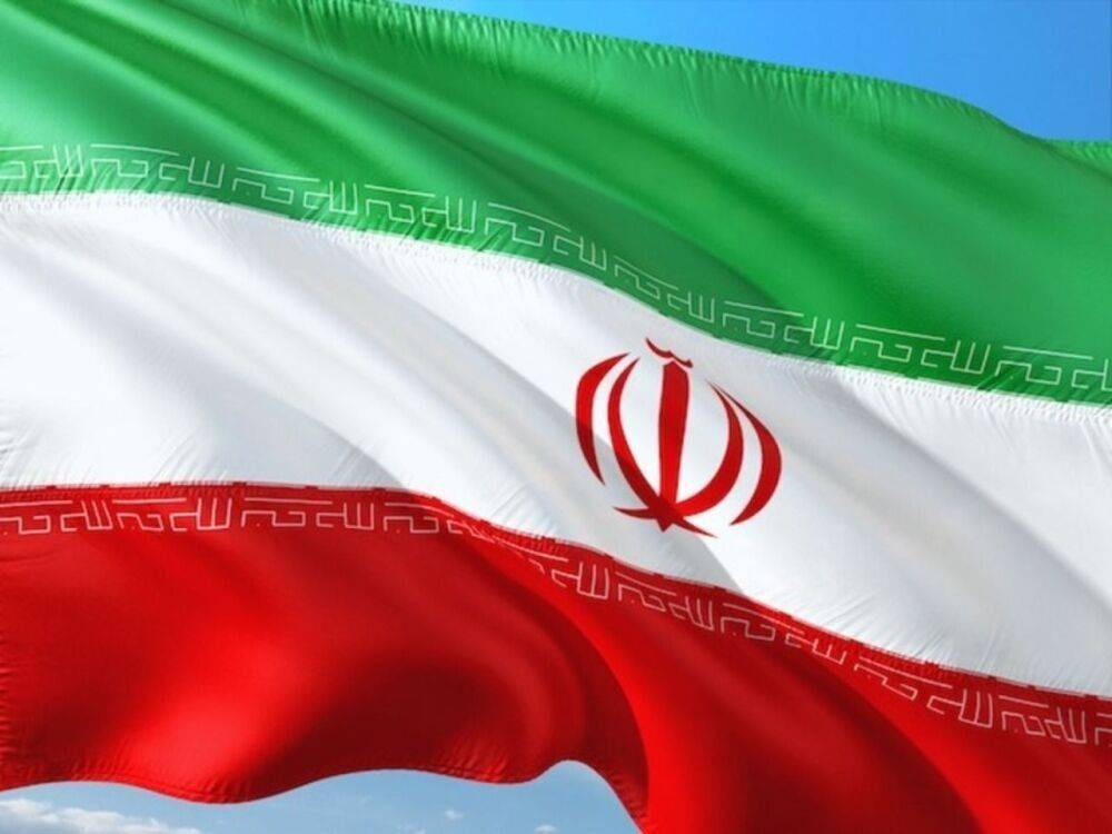 Bloomberg: Иран планирует удвоить экспорт нефти, чтобы заменить поставки из РФ