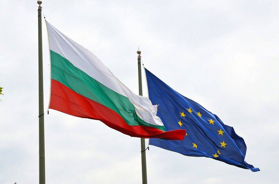 В Болгарии рассказали о сроках отказа от российской нефти
