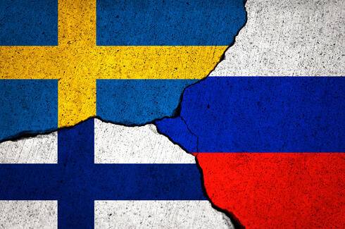 Швеция и Финляндия официально подали заявки на вступление в НАТО