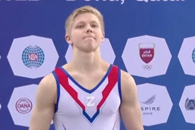 Российского гимнаста Куляка дисквалифицировали на один год. Он вышел на награждение с буквой «Z» на форме
