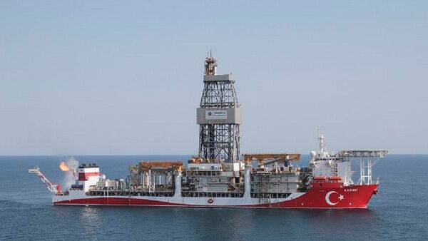 Турция рассчитывает использовать добытый на дне Черного моря газ с 2023 года