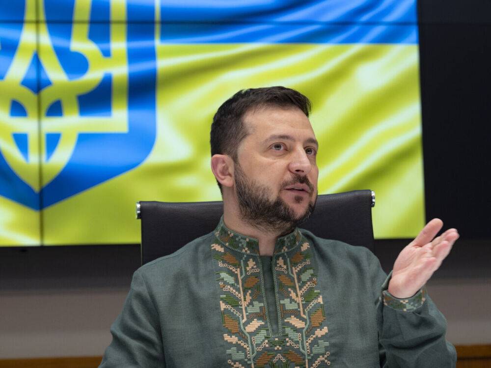 "Даже частично не будем Россией". Зеленский считает, что народ Украины "наконец-то объединился", к сожалению, – "по кровавой причине"