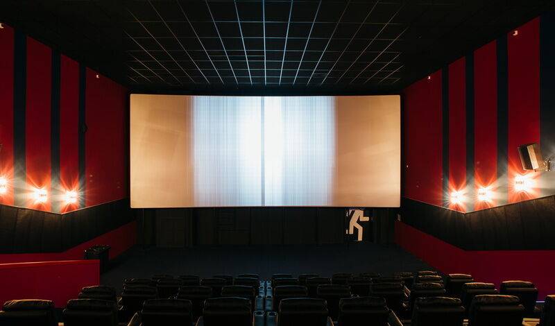 Кинотеатр в Ялуторовске работает: «Нехватки отечественных фильмов нет»