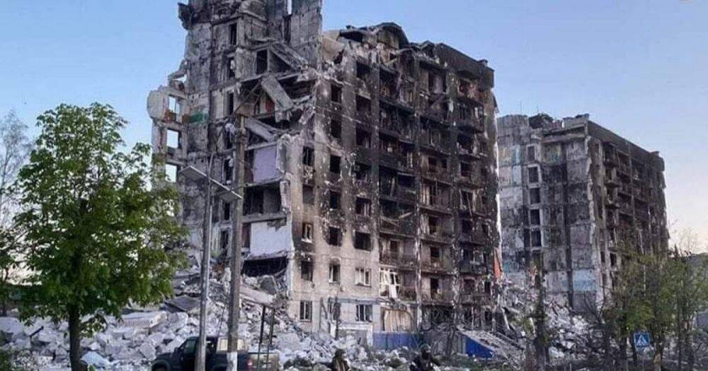 Выжженная земля: оккупанты разрушили более 11 тыс. домов в Луганской области (фото)