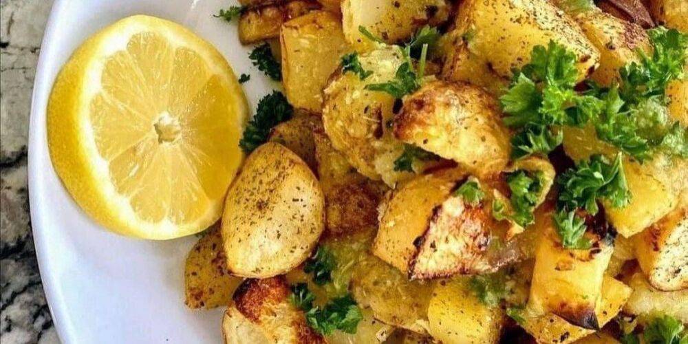 С лимоном. Греческий рецепт запеченного картофеля