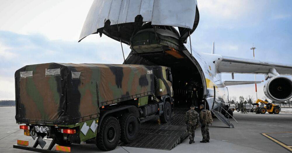 Решение принято. Германия передаст Украине летальное оружие и средства перехвата