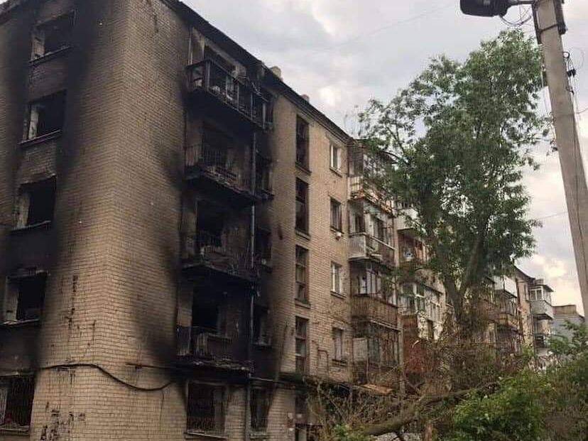 В Северодонецке в одной многоэтажке из-за обстрелов погибло четверо человек – Гайдай