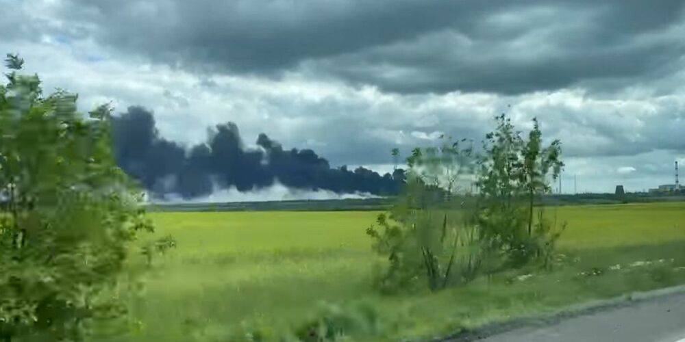 Оккупанты обстреляли нефтеперерабатывающий завод в Лисичанске — Гайдай