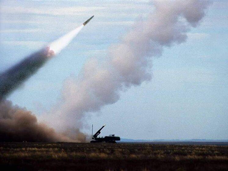 Оккупанты с утра запустили четыре ракеты по Запорожью, одну сбила ПВО – администрация