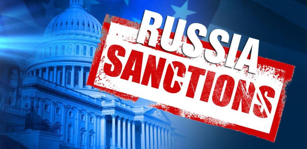 П'ять пакетів санкцій отримала РФ, розв'язавши війну в Україні: хто і що заборонив