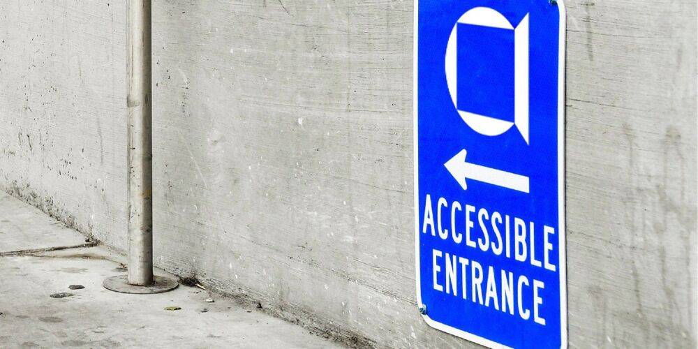 Урбанина создала новый символ доступности как альтернативу знаку человека в колесном кресле
