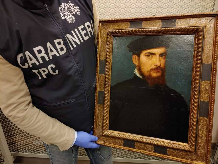 Итальянская полиция нашла похищенную почти двадцать лет назад картину гения эпохи Возрождения Тициана