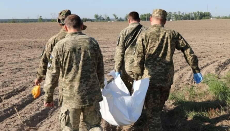На Киевщине продолжают находить тела российских военных (ВИДЕО)