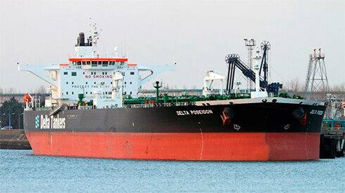 Иран заявил о задержании двух греческих танкеров в ответ на действия США