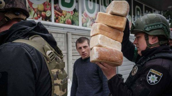 68-й день войны в Украине: 5,5 миллионов беженцев и эвакуация с «Азовстали»