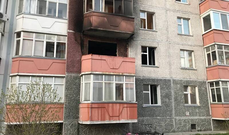 В Тюмени сгорела квартира в многоквартирном доме на улице Пермякова