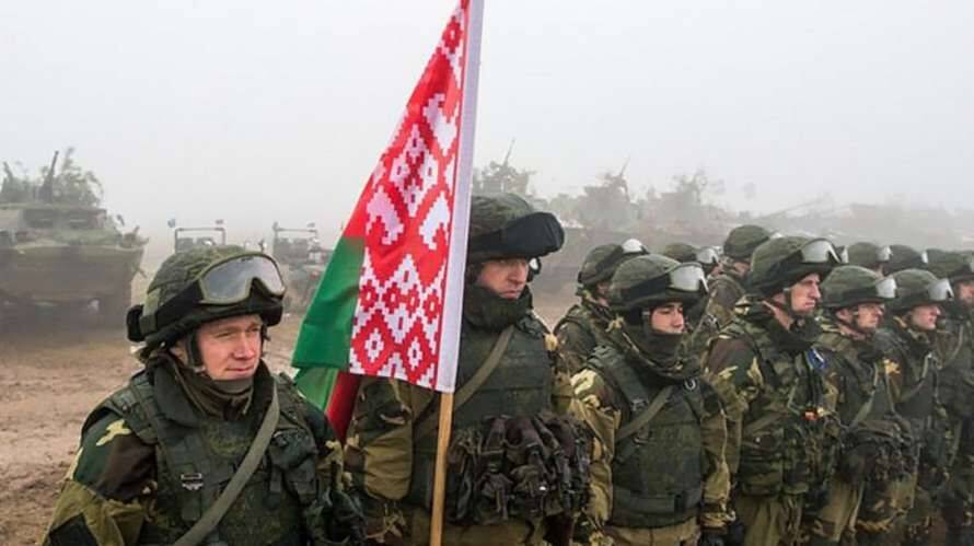 Лукашенко решил провести мобилизационные учения возле границ с Украиной