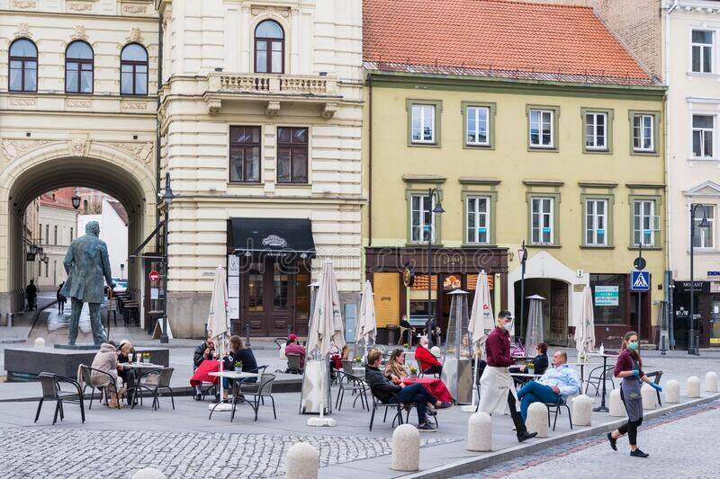 ОЭСР предлагает Литве отказаться от льготы НДС для гостиниц и ресторанов