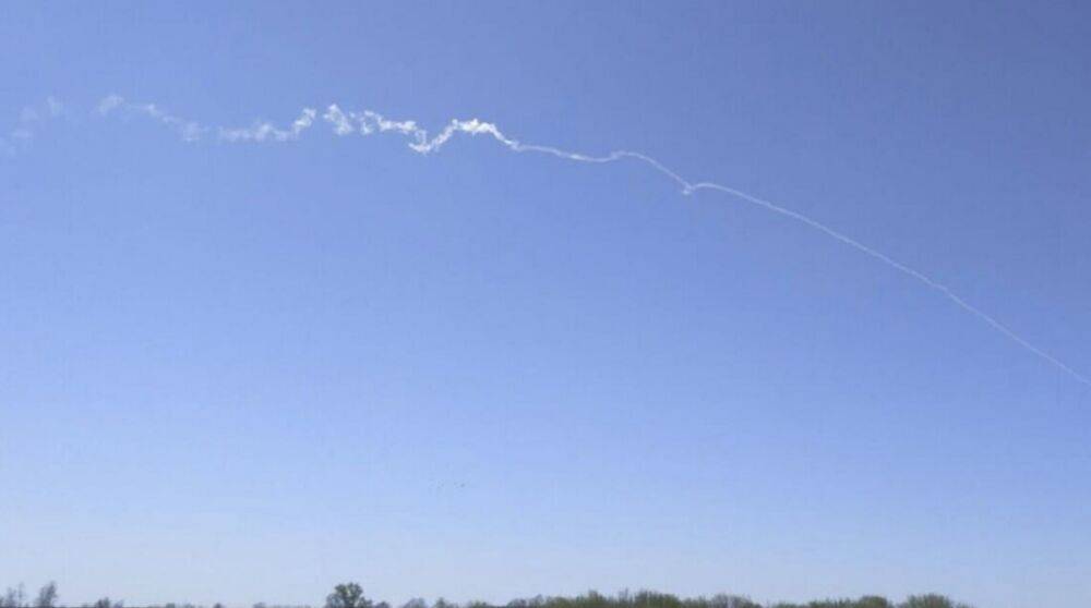 Над Сумской областью сбили российскую ракету