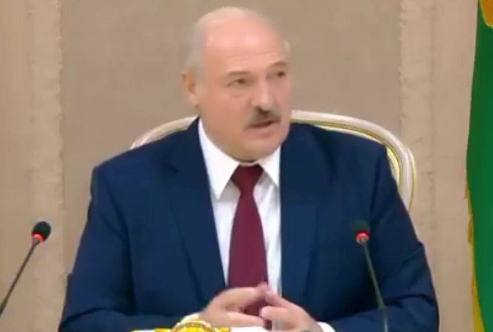 "Мы будем вместе": Лукашенко нашел новую угрозу и забредил об объединении Украины с рф
