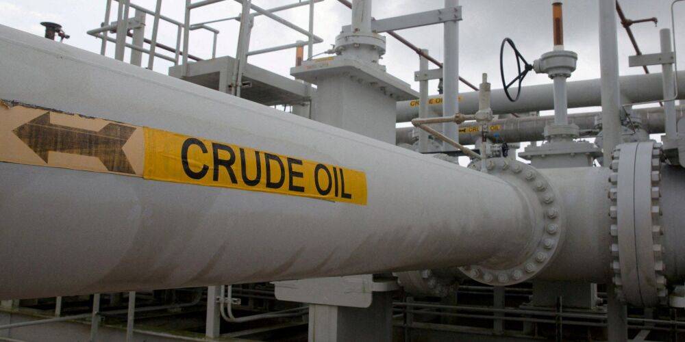 Евросоюз предложит ввести пошлины на российскую нефть, которую поставляют по трубопроводам