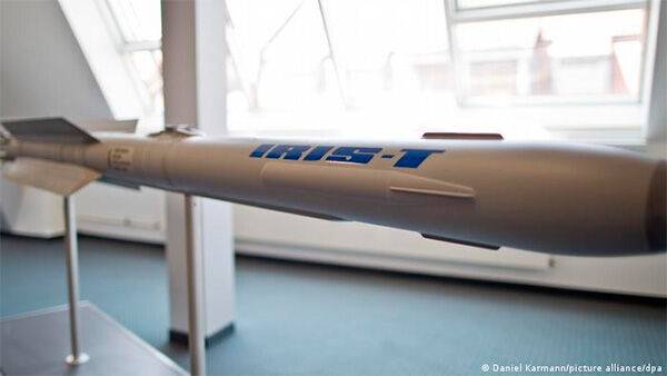 Каковы возможности системы ПВО IRIS-T, которую Германия поставит Украине
