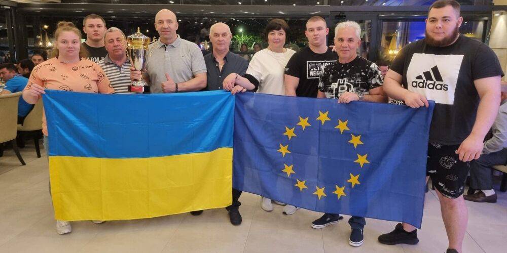 Женская сборная Украины по тяжелой атлетике выиграла чемпионат Европы в Албании