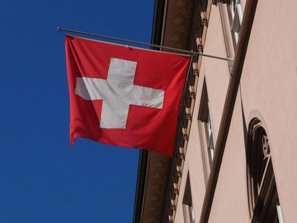 Швейцария ввела шестой пакет санкций против России, включающий эмбарго на нефть
