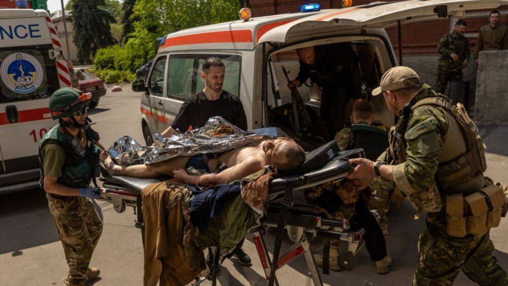 Германия поможет Украине врачами и медицинской техникой