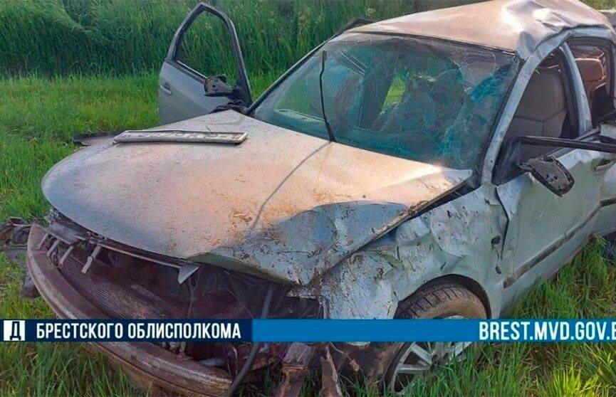 Смертельное ДТП в Пружанском районе: погиб пассажир легковушки