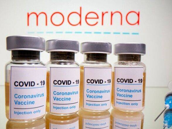 Вакцину Moderna в США могут одобрить для детей с 6 месяцев
