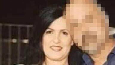 ״Помогите, он ударил маму ножом": 51-летняя женщина убита в Хайфе, подозревается ее супруг