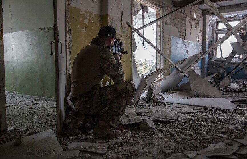 Силы ЛНР ведут бои с засевшими в Северодонецке украинскими военными