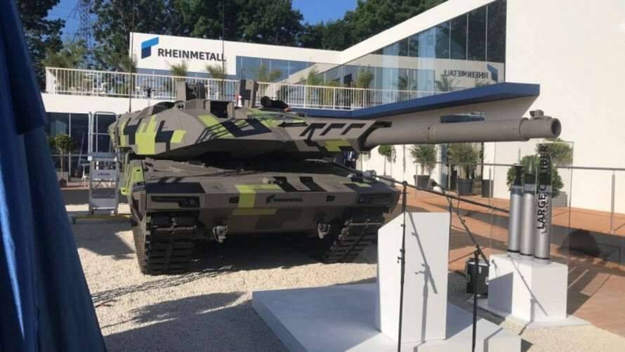 Немецкие конструкторы разработали и представили замену танку Leopard 2 (видео)