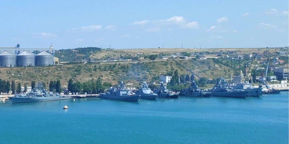 Россия вывела в море из Севастополя большинство носителей ракет Калибр — СМИ