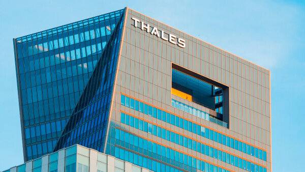 Французская Thales обещает прекратить работу в РФ после масштабного скандала