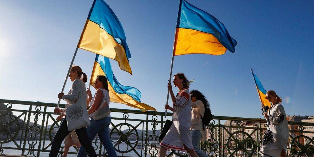 Путь длиной в три десятилетия. Как Украина добивалась статуса кандидата в члены ЕС и как нападение России ускорило этот процесс
