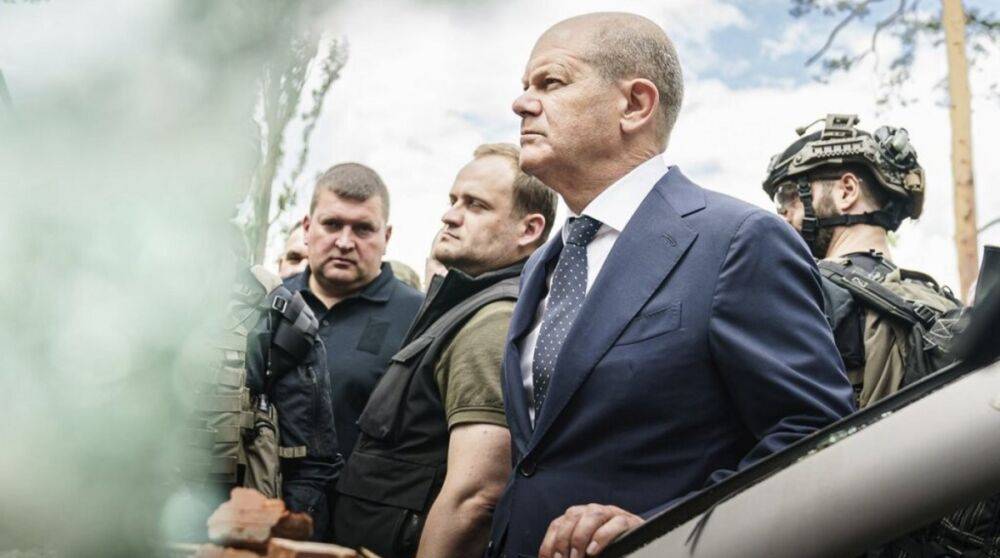Тяжелое вооружение для Украины: Бундестаг раскритиковал Шольца из-за отсутствия конкретики