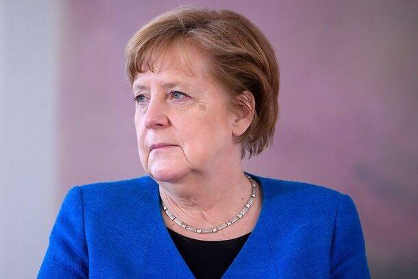 Экс-канцлер ФРГ Меркель считает, что войну России против Украины спровоцировал её уход из власти