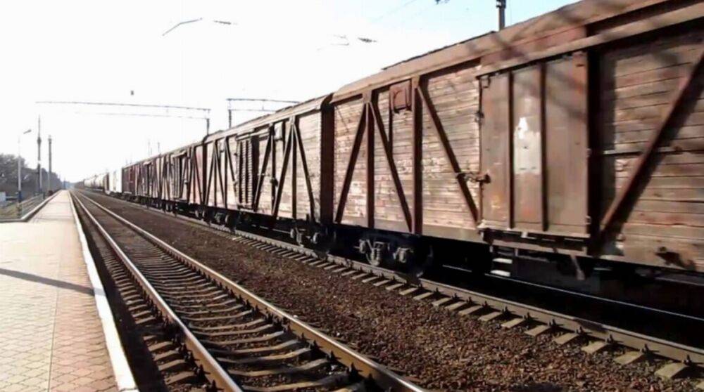 В Черкасской области грузовые вагоны сошли с рельсов, УЗ меняет движение нескольких поездов