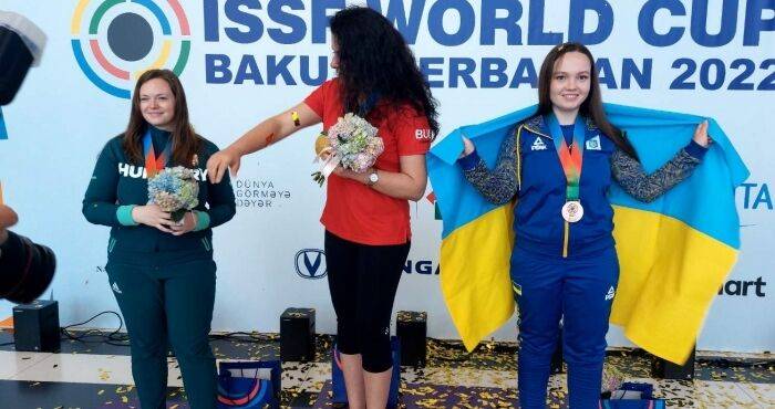 Украинка Нимец выиграла бронзу на Кубке мира по пулевой стрельбе в Баку