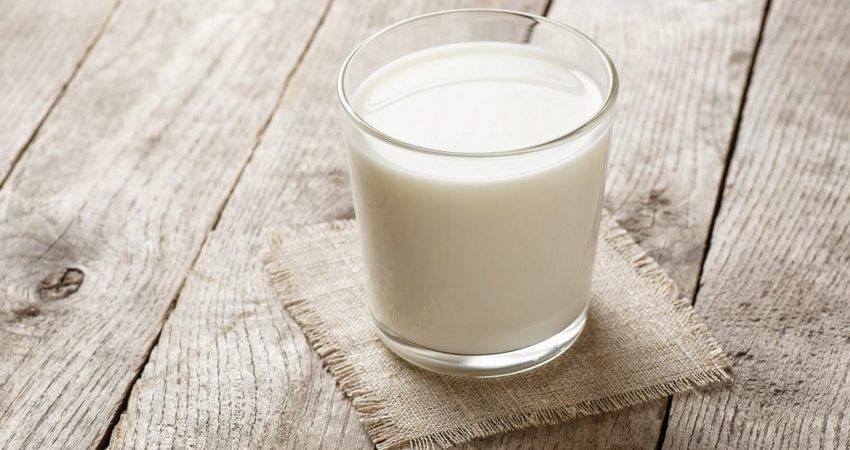 Мининноваций Узбекистана и компания PanaevFarms заключили договор для производства молока от коронавируса