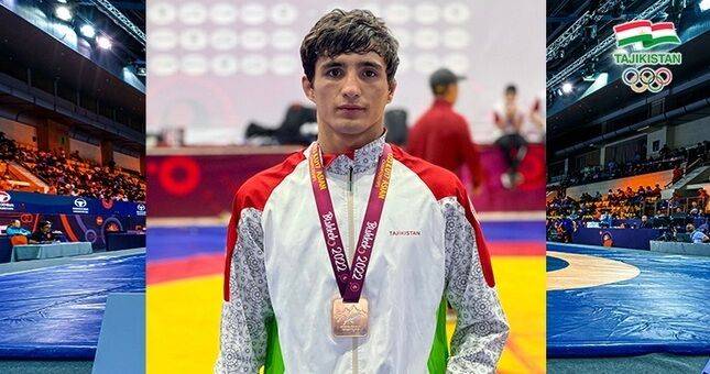 Хусейн Хасанов завоевал бронзовую медаль на чемпионате Азии по борьбе среди юниоров