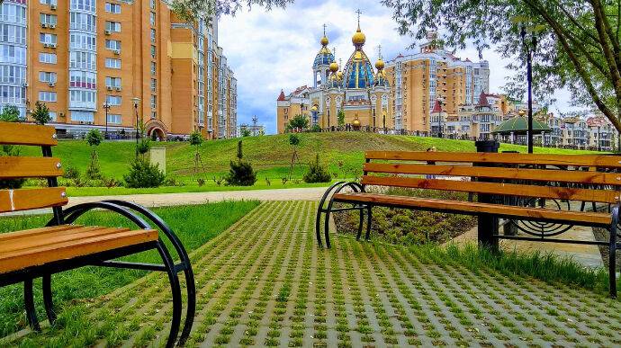 Все парки и скверы Киева проверили на взрывчатку: закрытыми остаются 8 зон