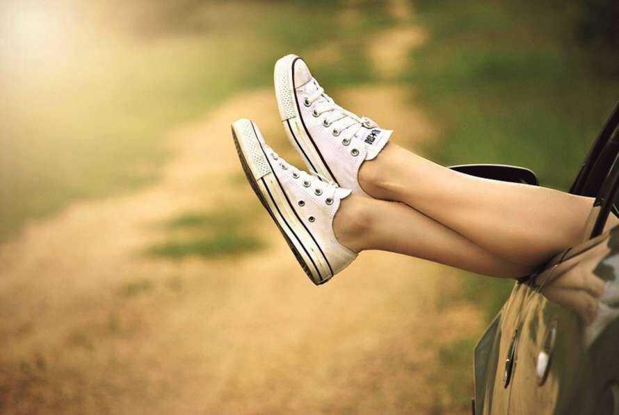 Медики рассказали, как решать одну из самых актуальных летних проблем отечность ног