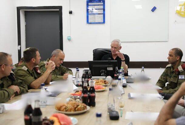 Ганц: Израиль создает региональный альянс ПВО под руководством США